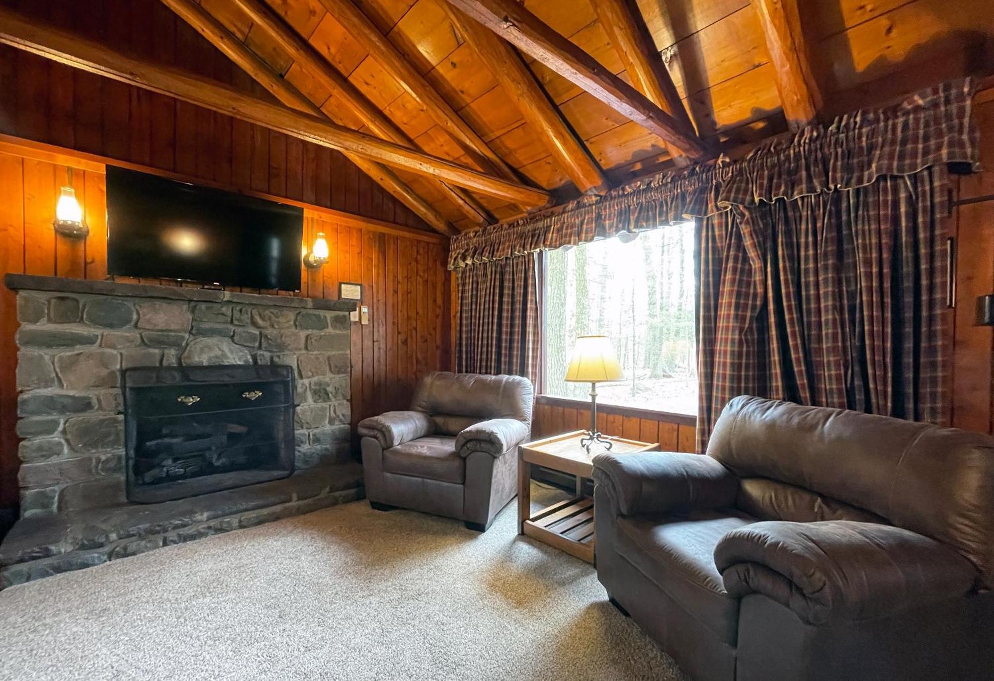 Mountain Springs Lake Resort Stroudsburg Phòng bức ảnh